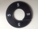 Maataanduiders voor op confectiebuizen, diameter 9cm, zwarte ring met witte bedrukking